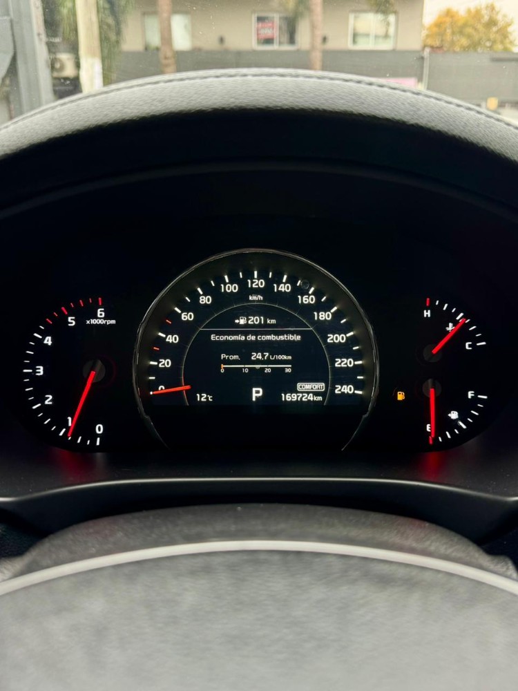 Kia Sorento EX — foto 11